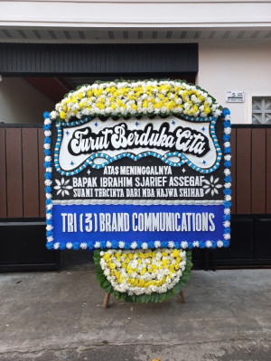 Papan Bunga Duka di Nanjung Wangi